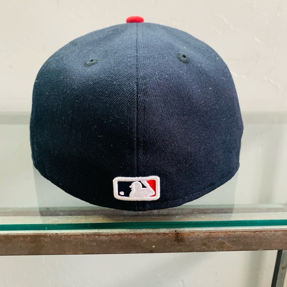 New era - Picture 3 of 3
